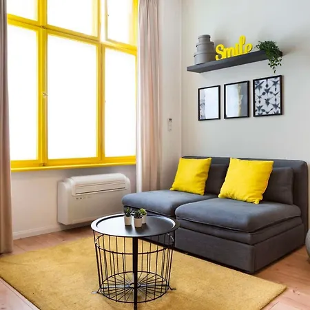 Great Close To Kudamm ברלין